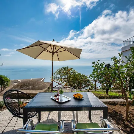 Сasa de vacaciones Casa Famuli With Incredible Sea View Amalfi